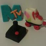 12 Eighties Themed Cupcake Toppers